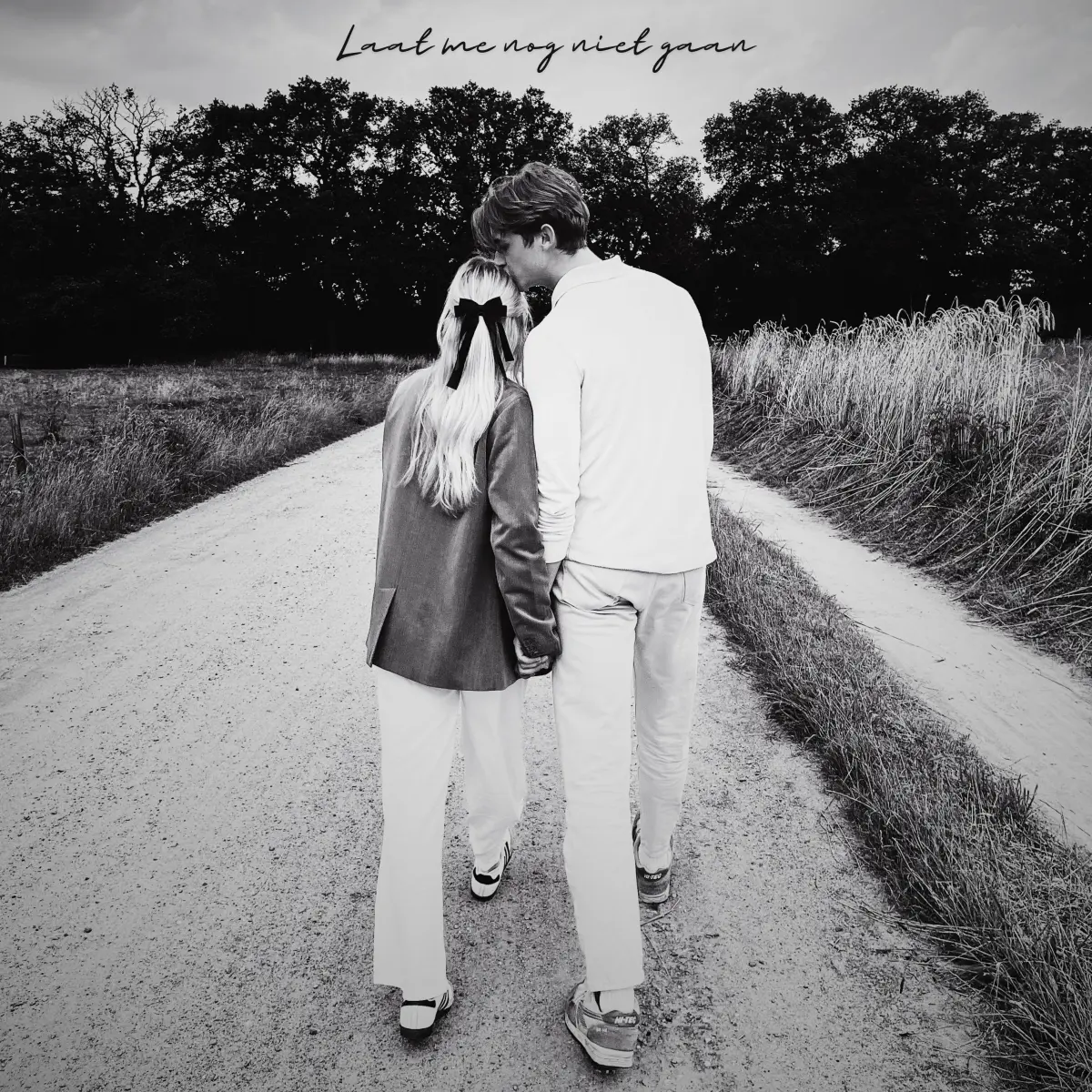 Cover van Laat Me Nog Niet Gaan - Single