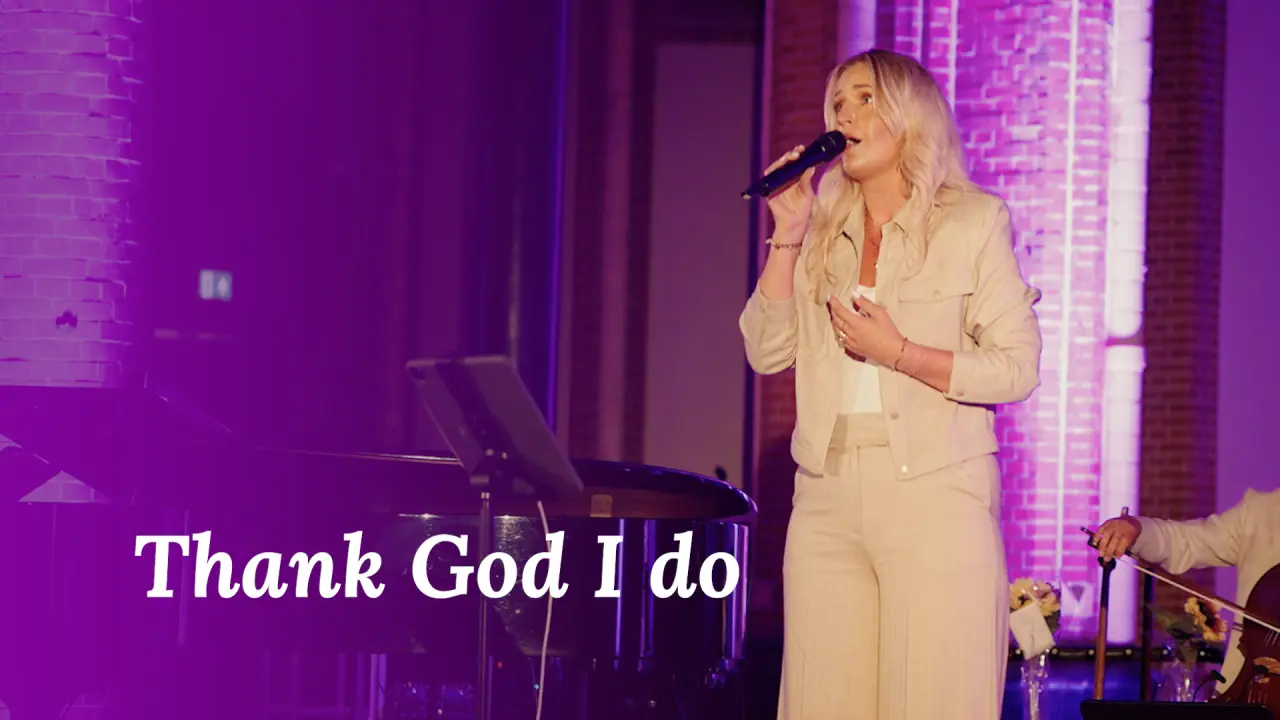 Cover van Thank God I do - Live